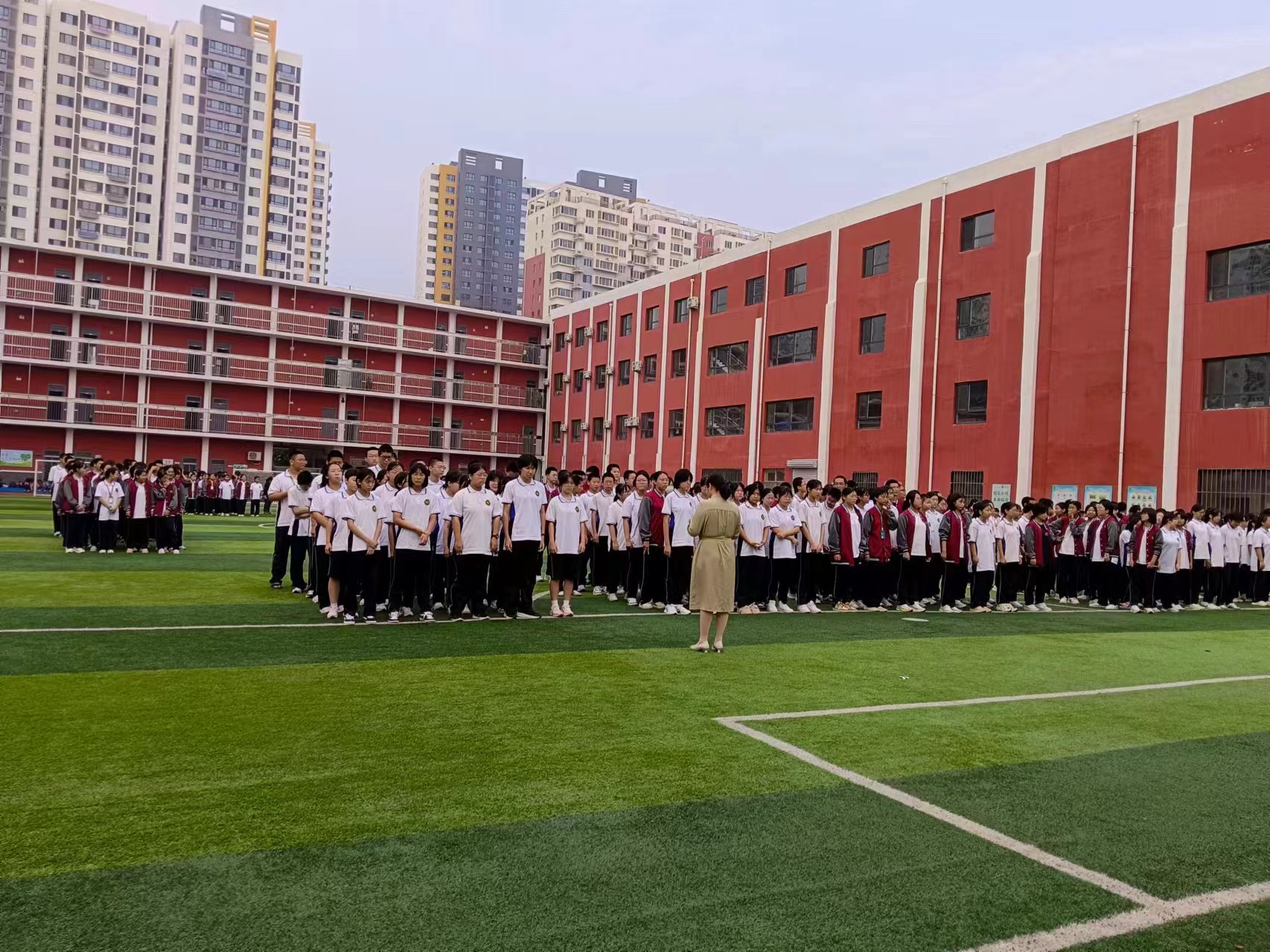 金瑞中学开展消防疏散演练